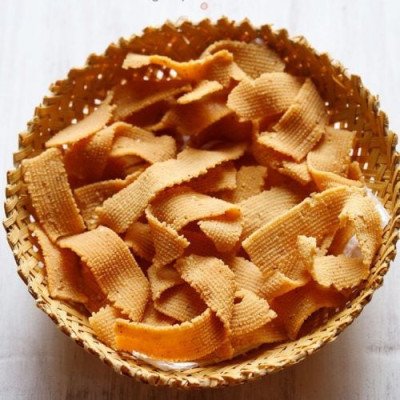 Jonna Ribbon Pakodi